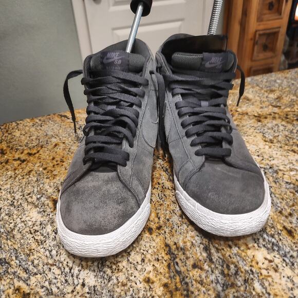 Nike SB Blazer Mid Sneakers Grey Size 10 ID 864349-006 main image 12